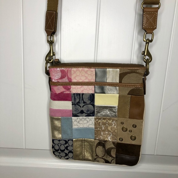 Coach Patch Crossbody purse - Picture 1 of 11